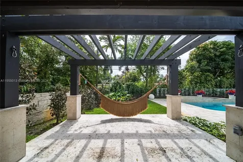 6000 SW 24th Street Miami FL 33142