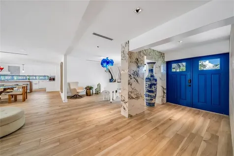 6000 SW 24th Street Miami FL 33142