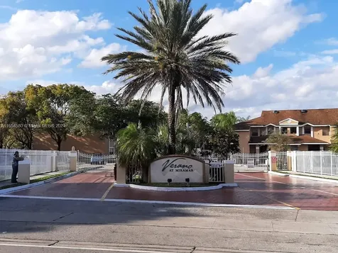 2159 SW 80th Terrace Miramar FL 33025