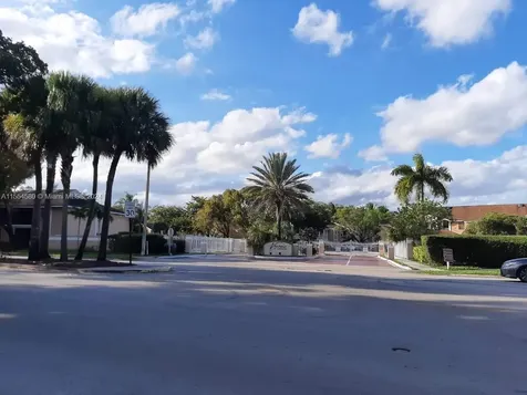 2159 SW 80th Terrace Miramar FL 33025