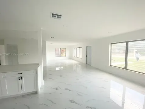North Miami Beach FL 33162