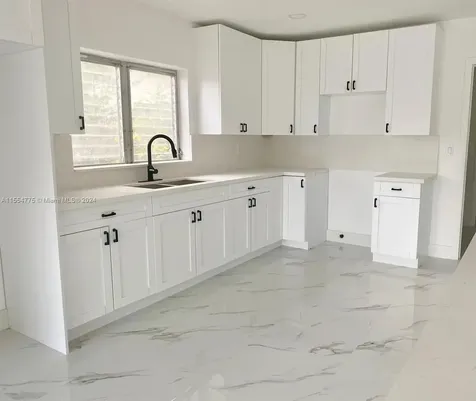 North Miami Beach FL 33162