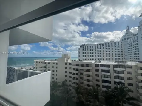 100 Lincoln Road Miami Beach FL 33139