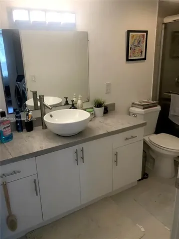 8255 Lake Drive Doral FL 33166