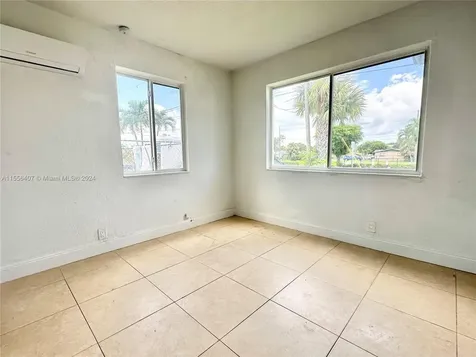 3730 S Avenue S Riviera Beach FL 33404
