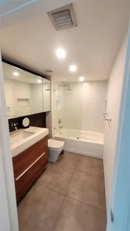 1155 Brickell Bay Drive Miami FL 33131