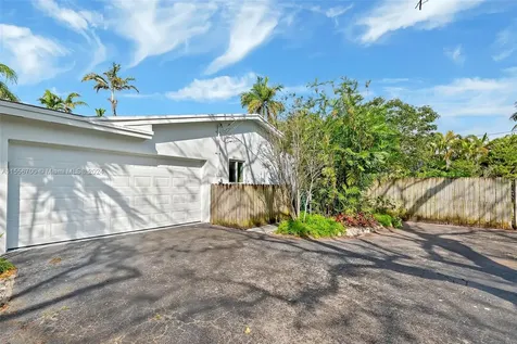 7511 SW 172nd Street Palmetto Bay FL 33157