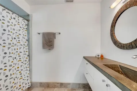 7511 SW 172nd Street Palmetto Bay FL 33157