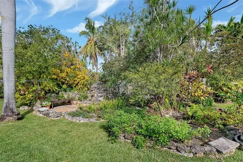 7511 SW 172nd Street Palmetto Bay FL 33157