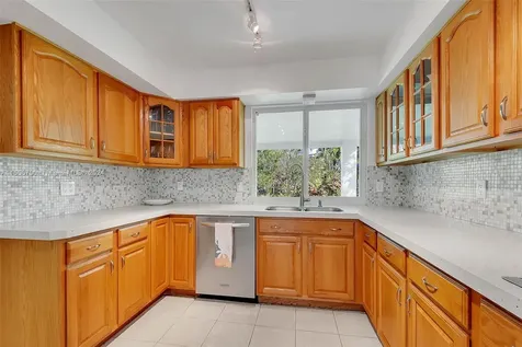 7511 SW 172nd Street Palmetto Bay FL 33157
