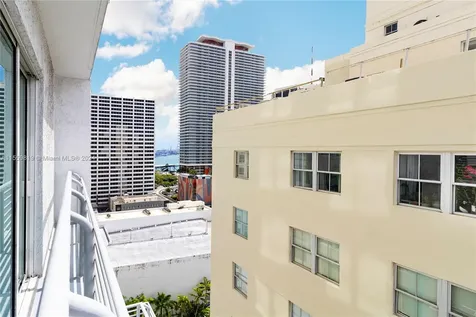 133 NE 2nd Avenue Miami FL 33132