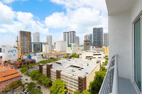133 NE 2nd Avenue Miami FL 33132