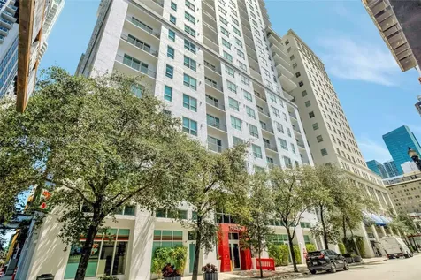 133 NE 2nd Avenue Miami FL 33132