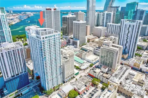 133 NE 2nd Avenue Miami FL 33132
