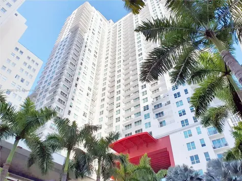 133 NE 2nd Avenue Miami FL 33132