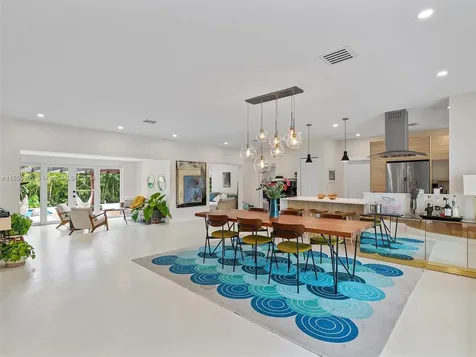 1025 NE 91st Terrace Miami Shores FL 33138