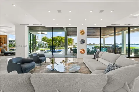1133 Belle Meade Island Drive Miami FL 33138