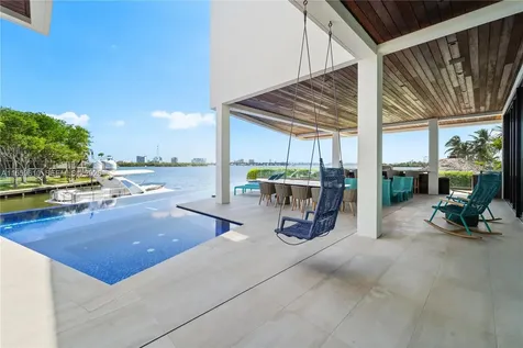 1133 Belle Meade Island Drive Miami FL 33138