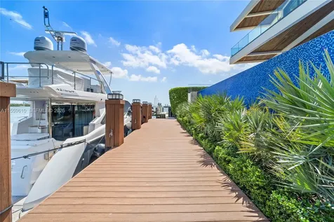1133 Belle Meade Island Drive Miami FL 33138