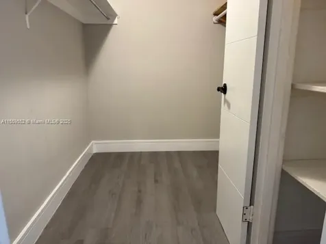 5401 Collins Avenue Miami Beach FL 33140