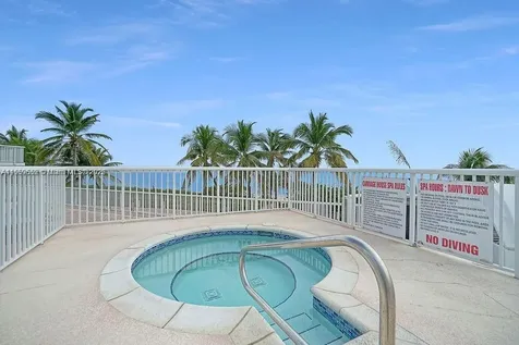 5401 Collins Avenue Miami Beach FL 33140