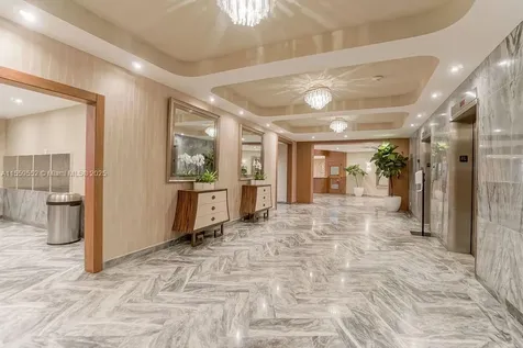5401 Collins Avenue Miami Beach FL 33140