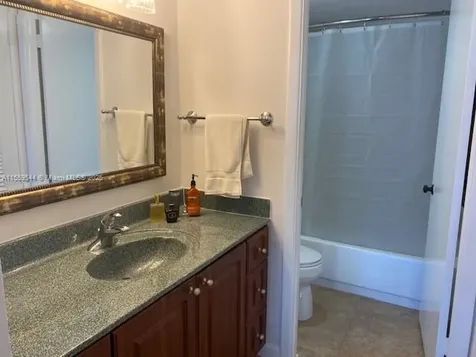6039 Collins Avenue Miami Beach FL 33140