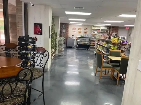 6039 Collins Avenue Miami Beach FL 33140