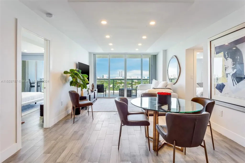 1900 Sunset Harbour Drive Miami Beach FL 33139