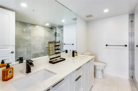 1900 Sunset Harbour Drive Miami Beach FL 33139