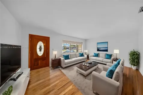 1249 Raven Avenue Miami Springs FL 33166