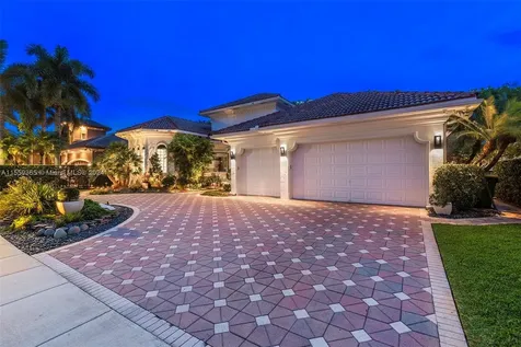 11042 Blue Palm Street Plantation FL 33324