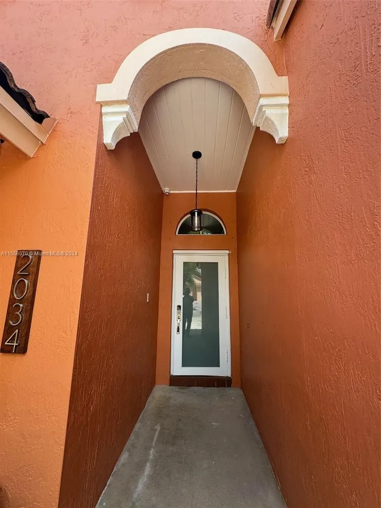 2034 SE 13th Street Homestead FL 33035