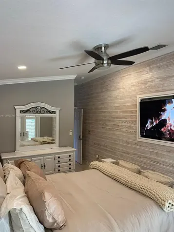 2034 SE 13th Street Homestead FL 33035