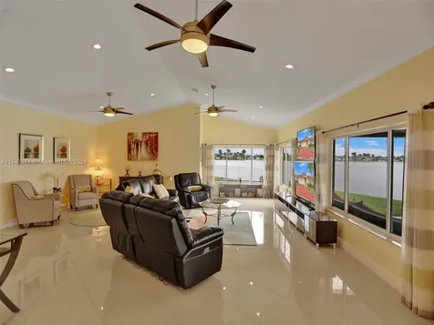 18492 NW 24th Street Pembroke Pines FL 33029