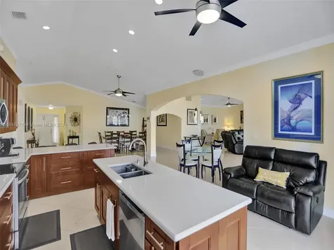 18492 NW 24th Street Pembroke Pines FL 33029