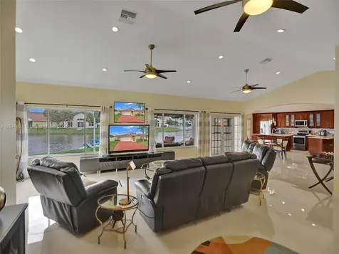 18492 NW 24th Street Pembroke Pines FL 33029