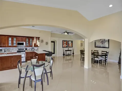 18492 NW 24th Street Pembroke Pines FL 33029