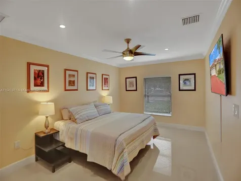 18492 NW 24th Street Pembroke Pines FL 33029