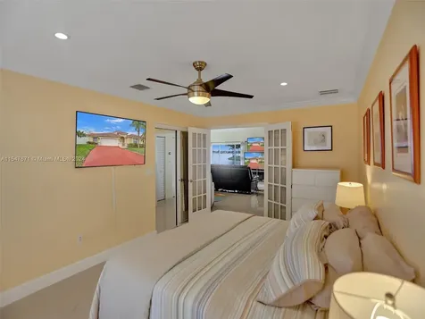 18492 NW 24th Street Pembroke Pines FL 33029