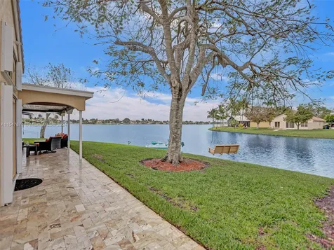 18492 NW 24th Street Pembroke Pines FL 33029