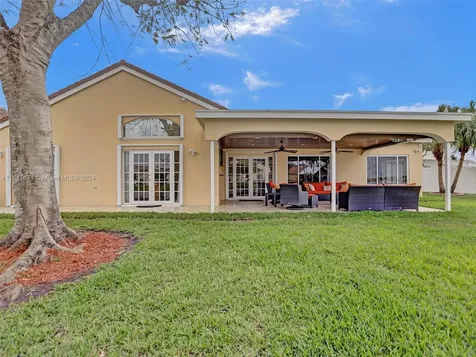 18492 NW 24th Street Pembroke Pines FL 33029