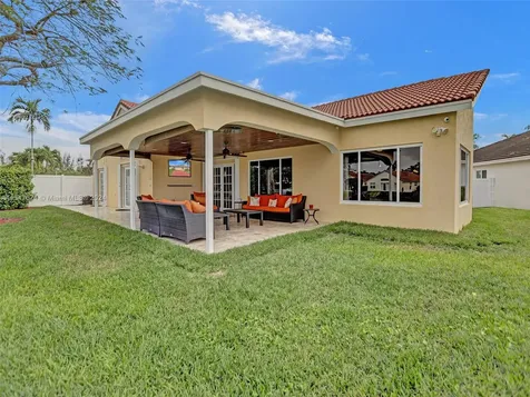 18492 NW 24th Street Pembroke Pines FL 33029
