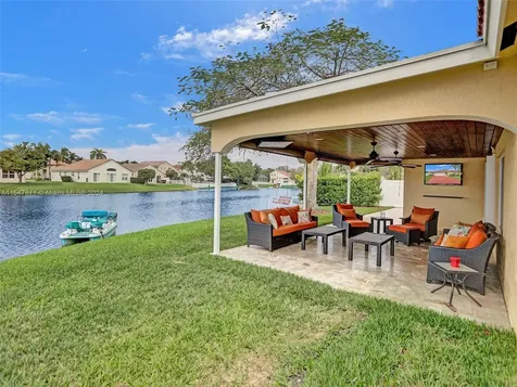 18492 NW 24th Street Pembroke Pines FL 33029