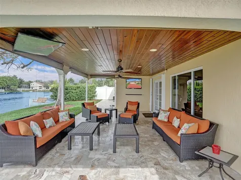 18492 NW 24th Street Pembroke Pines FL 33029