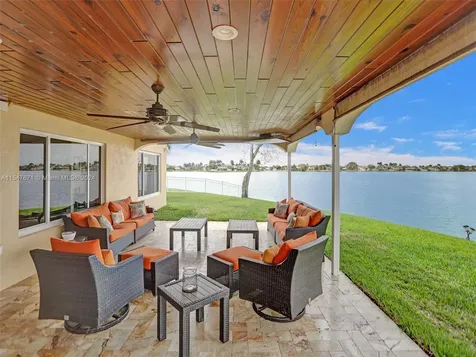 18492 NW 24th Street Pembroke Pines FL 33029
