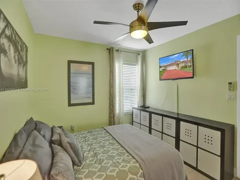 18492 NW 24th Street Pembroke Pines FL 33029