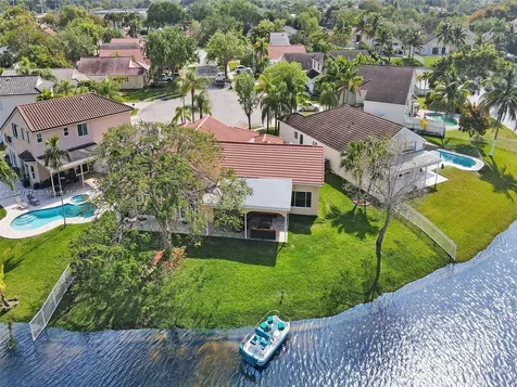 18492 NW 24th Street Pembroke Pines FL 33029