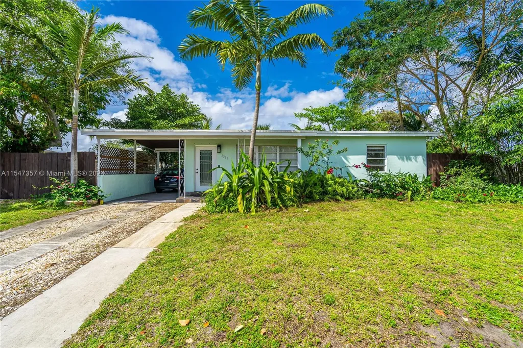 1311 NE 40th Court Pompano Beach FL 33064