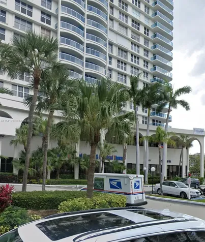 3800 S Ocean Drive Hollywood FL 33019